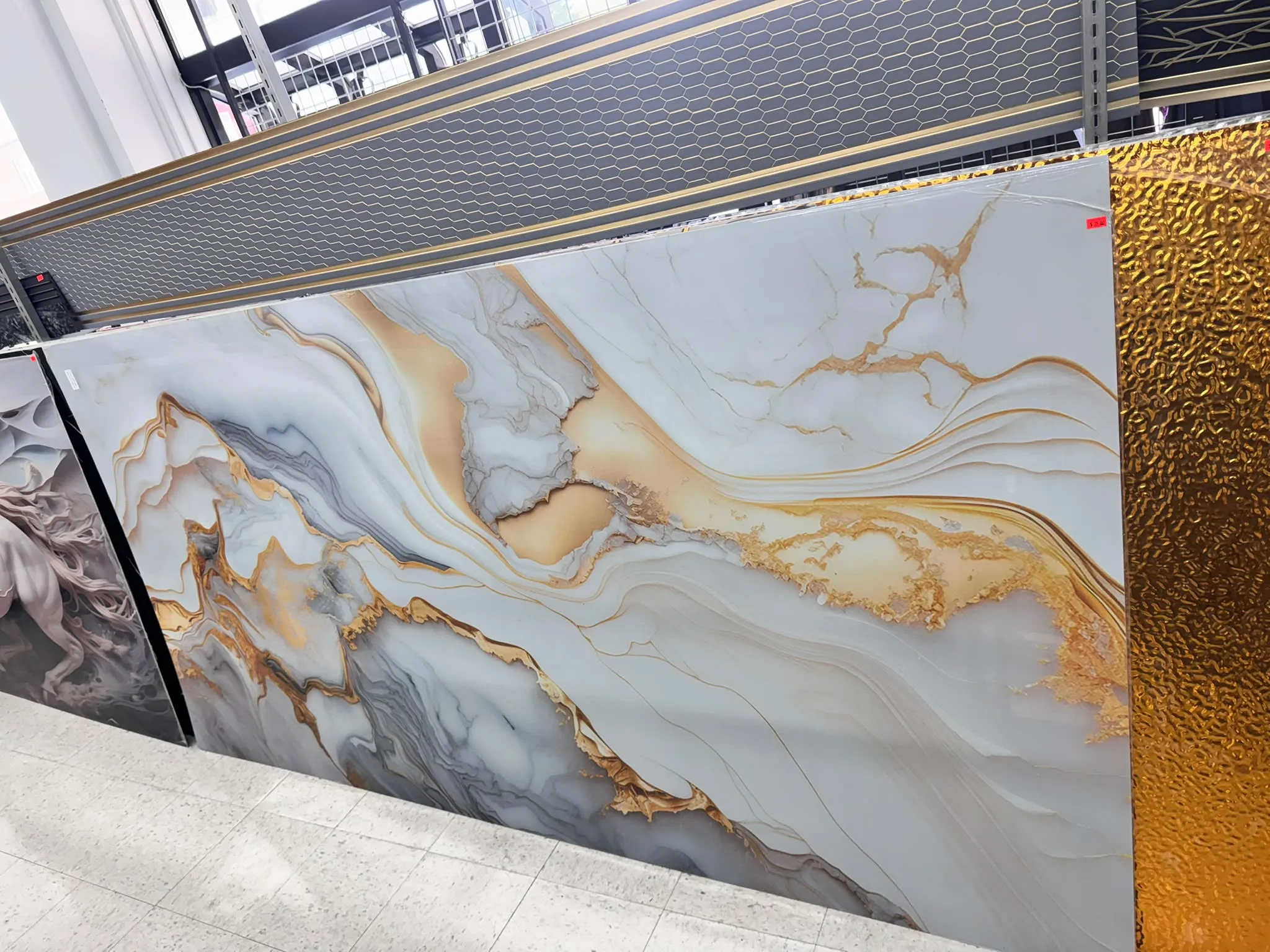 Panneau effet marbre gris et or – panneau décoratif Canova à Trois-Rivières